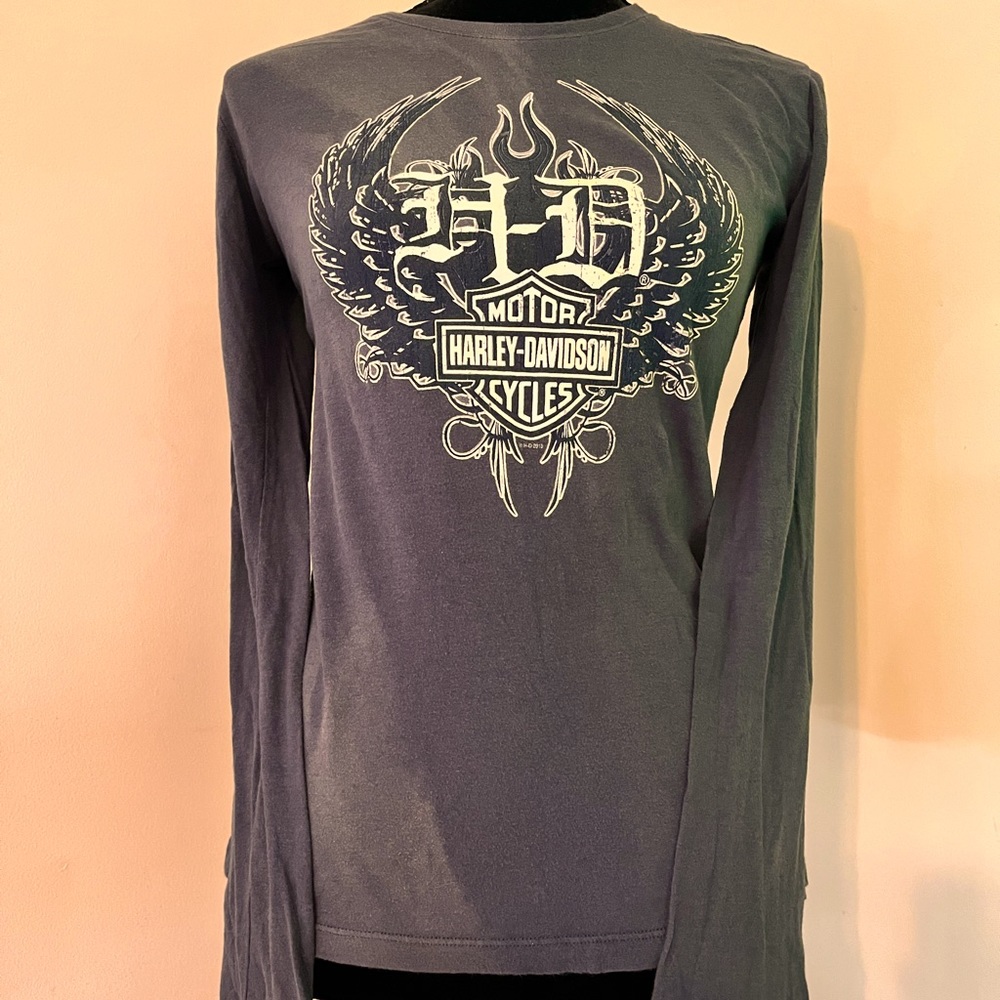 Harley-Davidson Roatan Honduras long- sleeve t-shirt. Women’s size small.